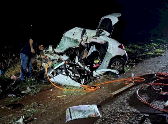 Homem de 38 anos e adolescente de 13 anos morreram em acidente na BR - 267