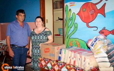 Empresário Toninho Poços faz doação de alimentos, arrecadados em sua festa de aniversário