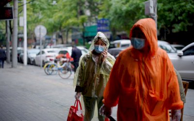Economia chinesa encolhe 6,8% no 1º trimestre, pior desempenho em décadas