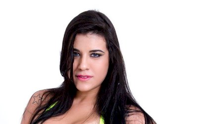 Atriz pornô Aline Rios morre após ser vítima de esfaqueamento