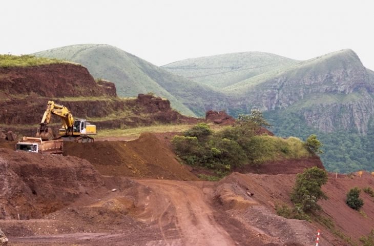 Empresas de mineração vão investir US$ 100 milhões na exploração de ferro, manganês e mármore.