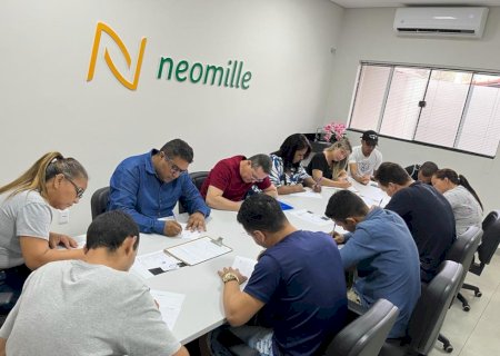 Usina Neomille busca trabalhadores da região para contratação imediata.