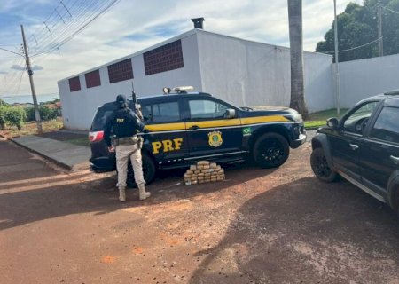 Droga que seria entregue em Ipezal distrito de Angélica foi apreendida pela PRF