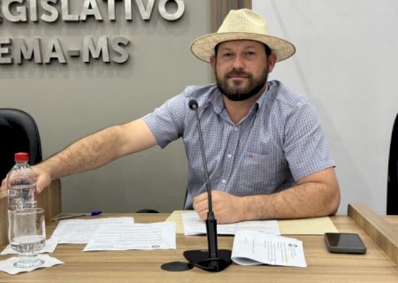 Eder Chicó solicita manutenção e recuperação de estradas rurais e aumento do limite de horas às viagens realizadas pelo setor de saúde, bem como estabelecer diária fixa aos profissionais da equipe de saúde