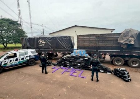 Carreta é flagrada com 2,5 toneladas de maconha e 120 kg de skank na BR-163